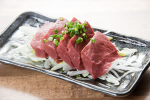 各種刺身もおいしい!